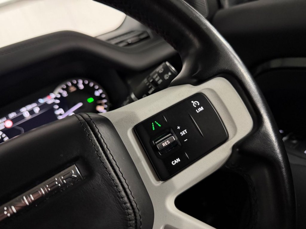 Used Land Rover Defender 2023 for sale - 77319623: Photo 28