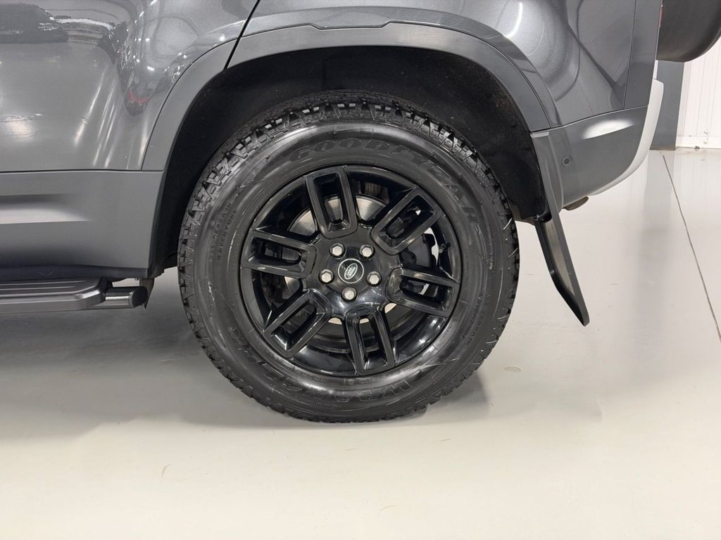 Used Land Rover Defender 2023 for sale - 77319623: Photo 31