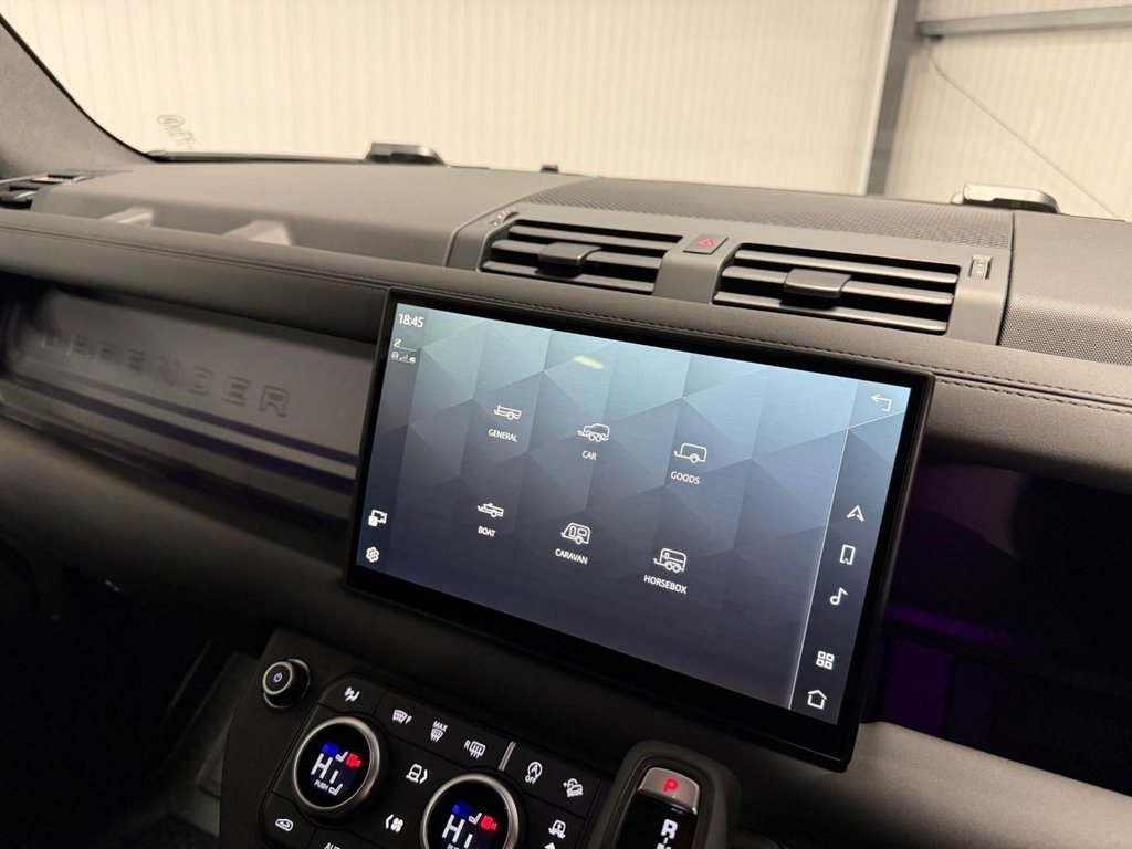 Used Land Rover Defender 90 2025 for sale - 77521315: Photo 25