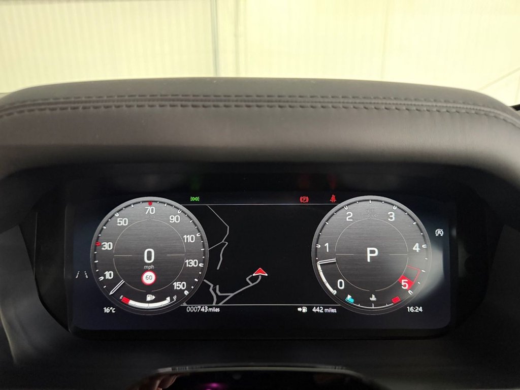 Used Land Rover Defender 90 2026 for sale - 78044718: Photo 27