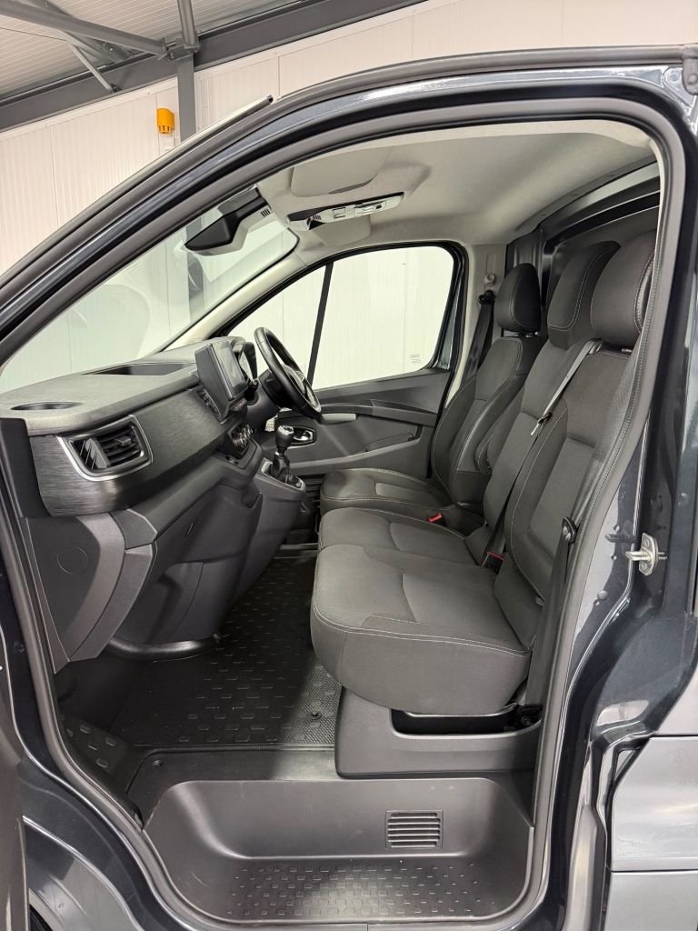 Used Renault Trafic 2023 for sale - 78110570: Photo 13