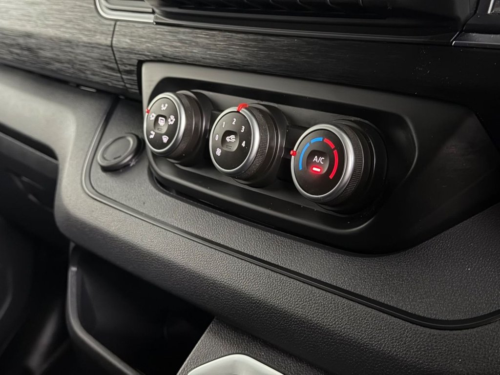 Used Renault Trafic 2023 for sale - 78110570: Photo 19