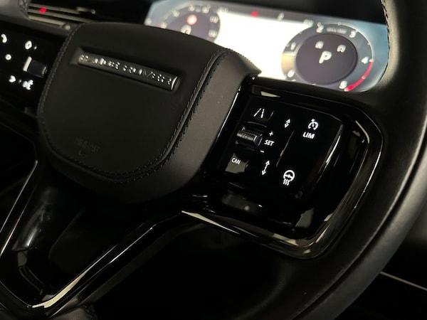 Used Land Rover Range Rover Sport 2023 for sale - 76322883: Photo 32