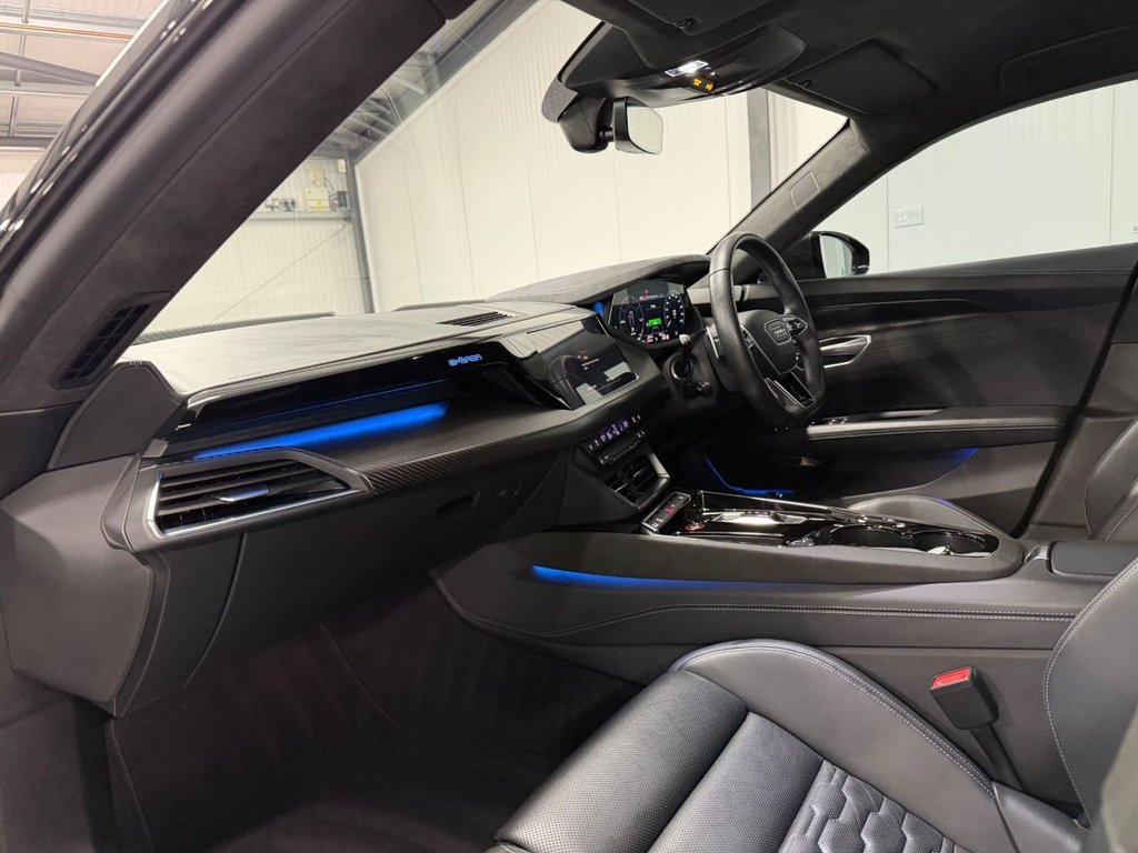 Used Audi RS e-tron GT 2022 for sale - 77539612: Photo 12