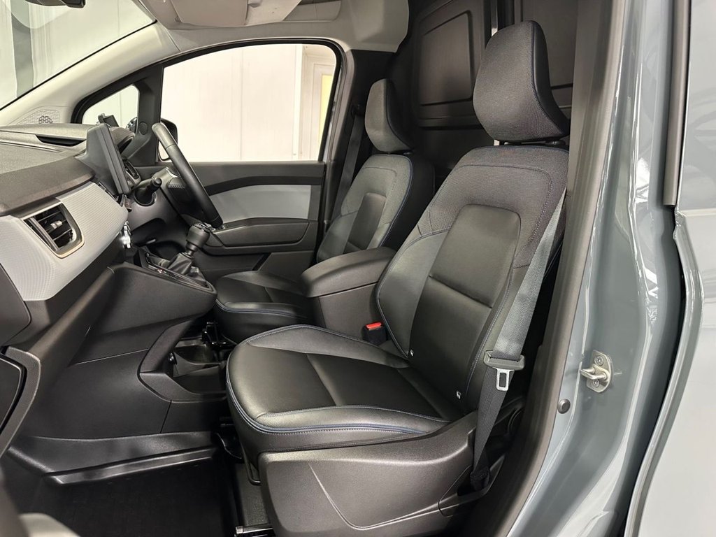 Used Nissan Other 2023 for sale - 76018590: Photo 14