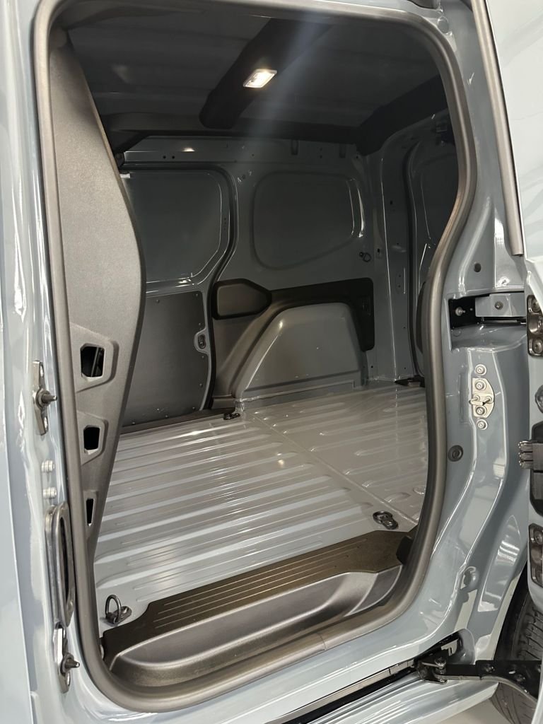 Used Nissan Other 2023 for sale - 76018590: Photo 31