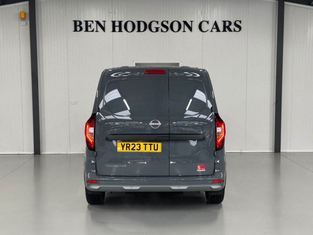 Used Nissan Other 2023 for sale - 76018590: Photo 35