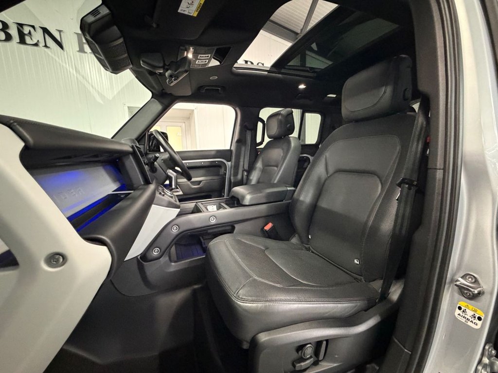 Used Land Rover Defender 2024 for sale - 77470518: Photo 10