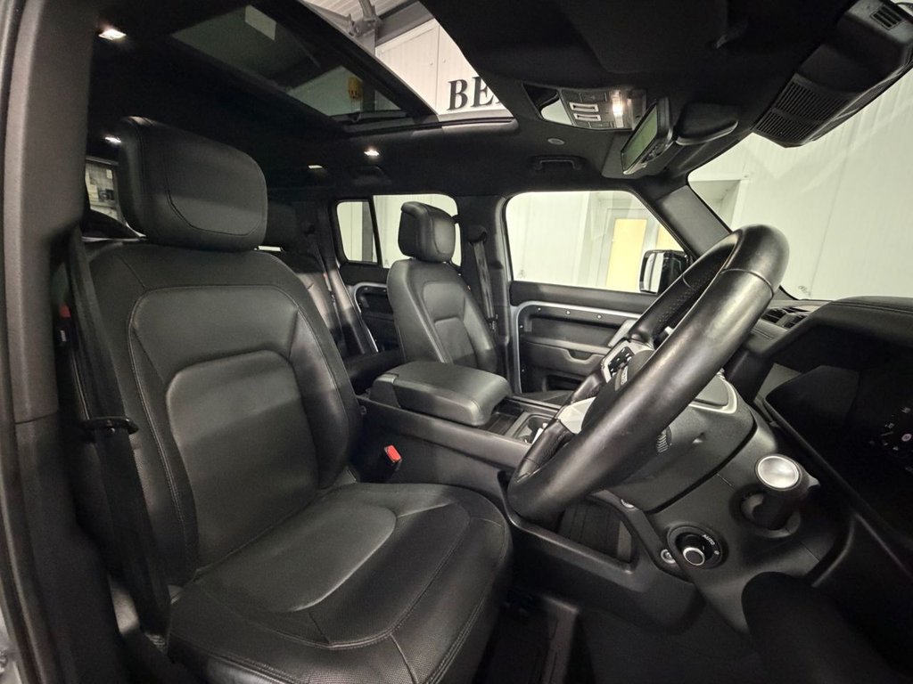 Used Land Rover Defender 2024 for sale - 77470518: Photo 8