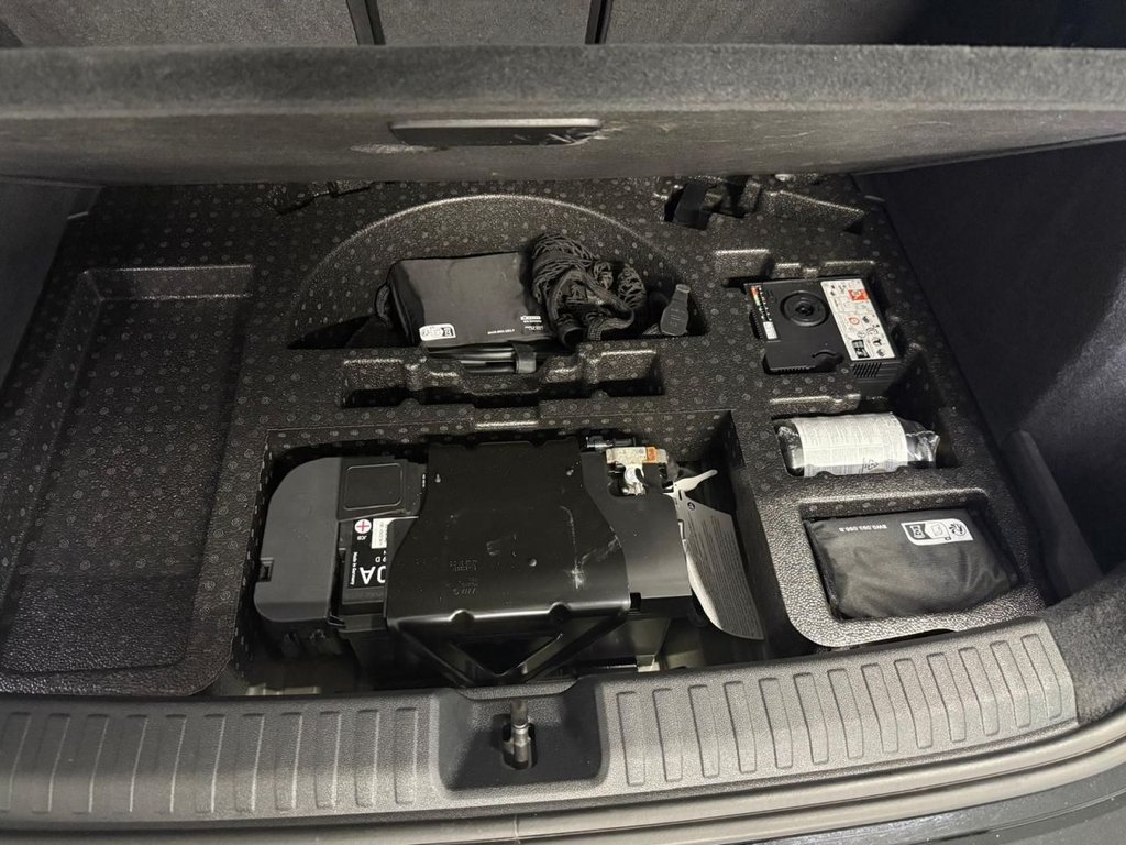 Used Audi RS3 2024 for sale - 76439217: Photo 10