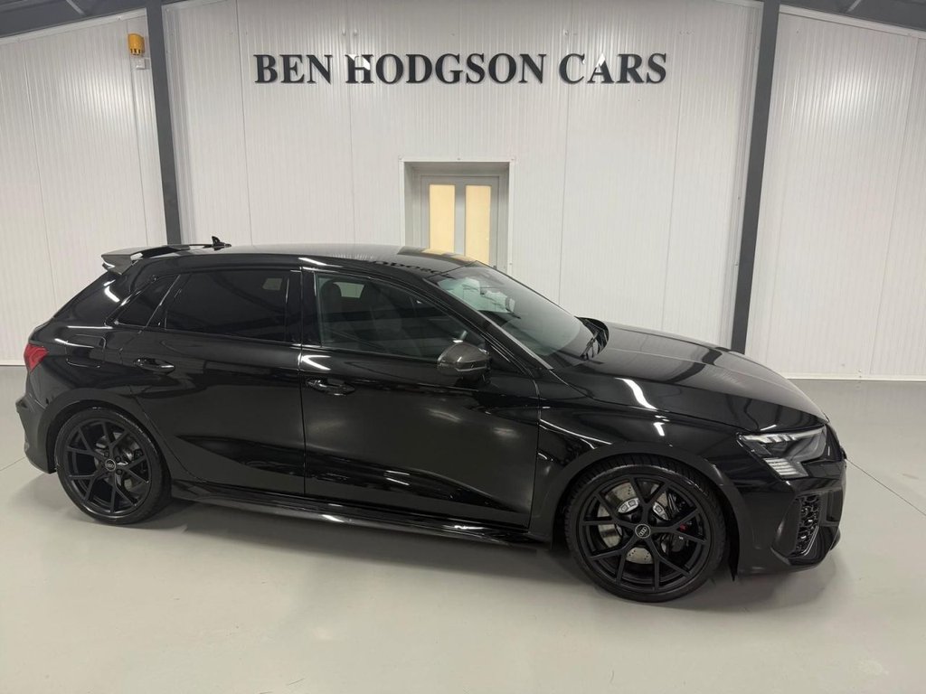 Used Audi RS3 2024 for sale - 76439217: Photo 2