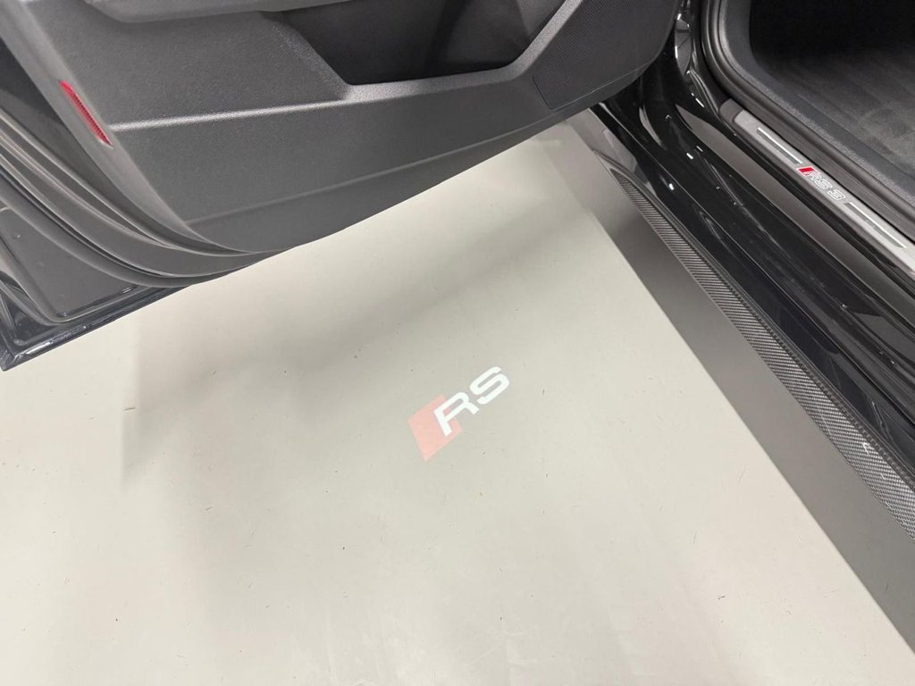 Used Audi RS3 2024 for sale - 76439217: Photo 9