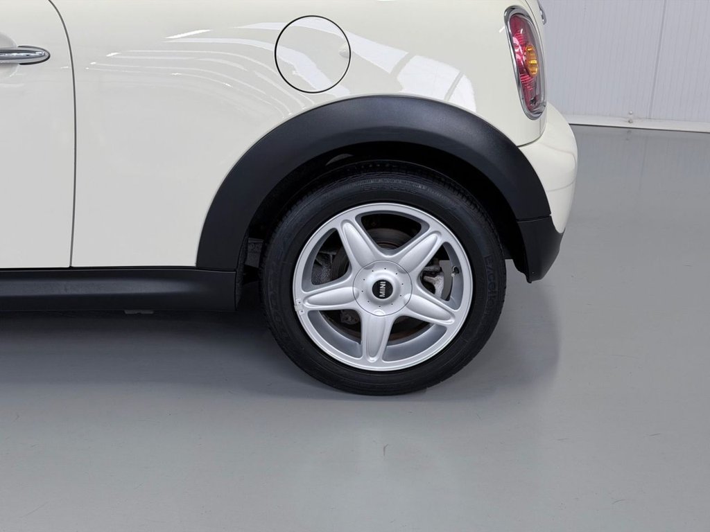 Used MINI Hatch 2007 for sale - 77976309: Photo 21