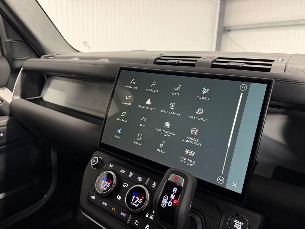 Used Land Rover Defender 110 2026 for sale - 77884986: Photo 24