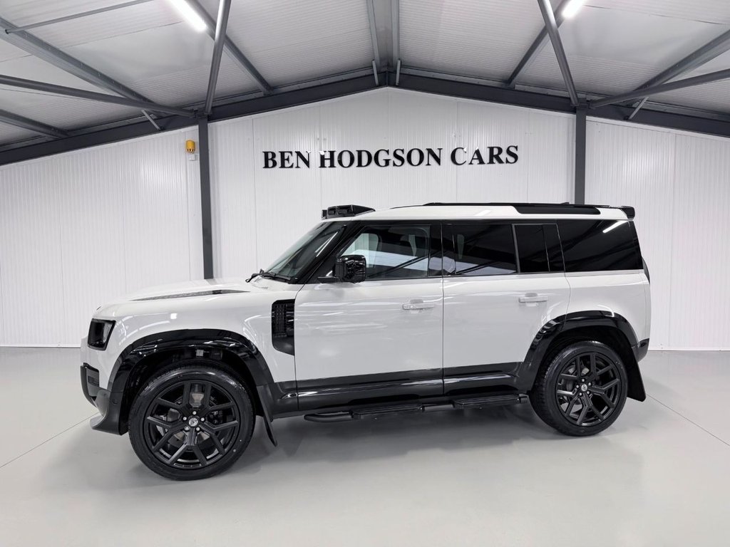 Used Land Rover Defender 110 2026 for sale - 77884986: Photo 3