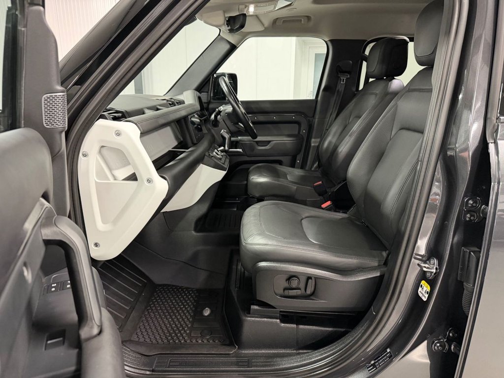 Used Land Rover Defender 2023 for sale - 77642471: Photo 14