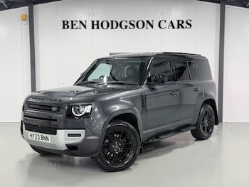 Used Land Rover Defender 2023 for sale - 77642471: Photo