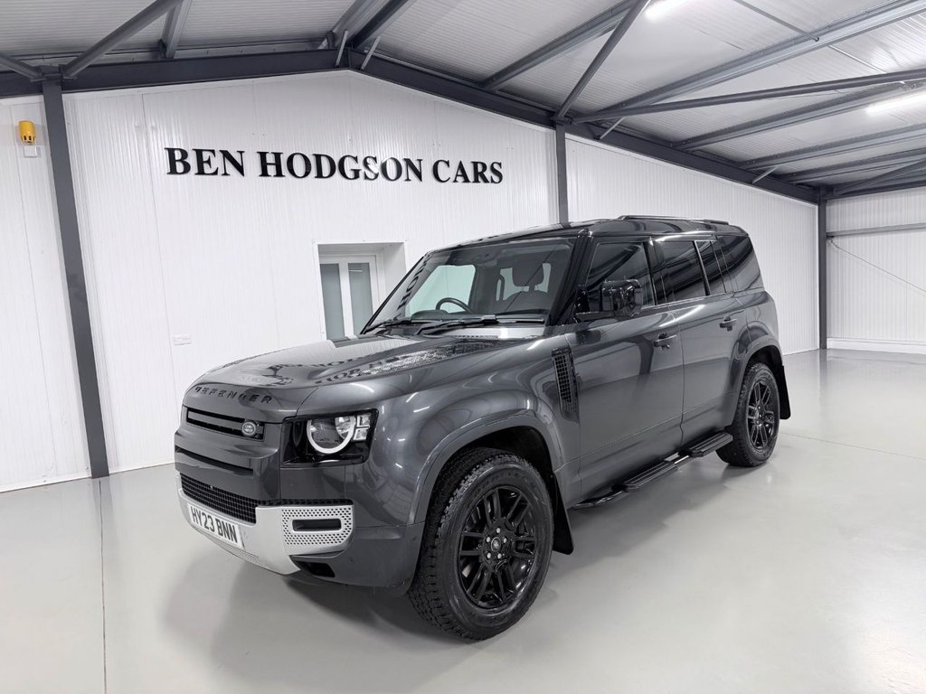 Used Land Rover Defender 2023 for sale - 77642471: Photo 2