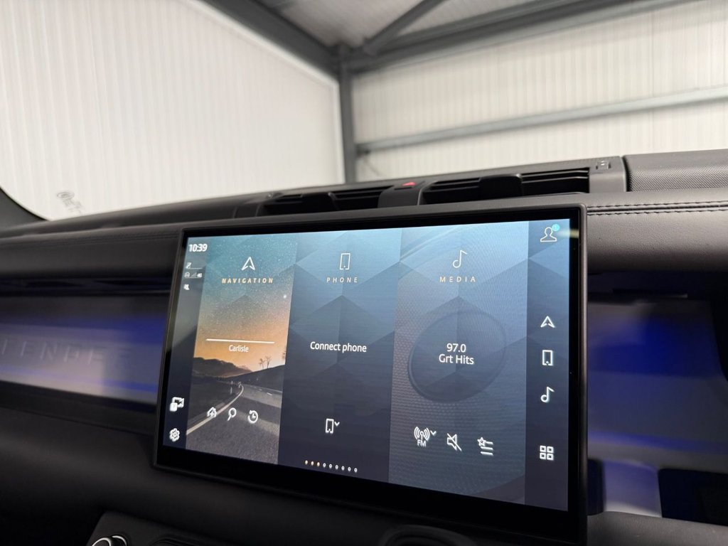 Used Land Rover Defender 2024 for sale - 76496280: Photo 17