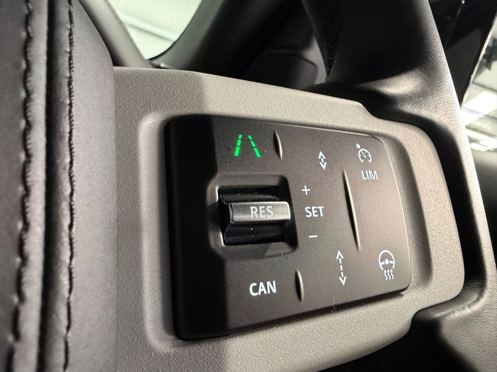 Used Land Rover Defender 2024 for sale - 76496280: Photo 29