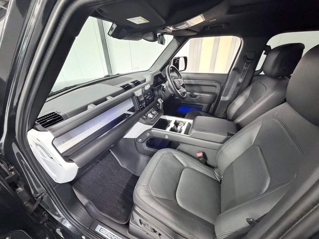 Used Land Rover Defender 2024 for sale - 76496280: Photo 9