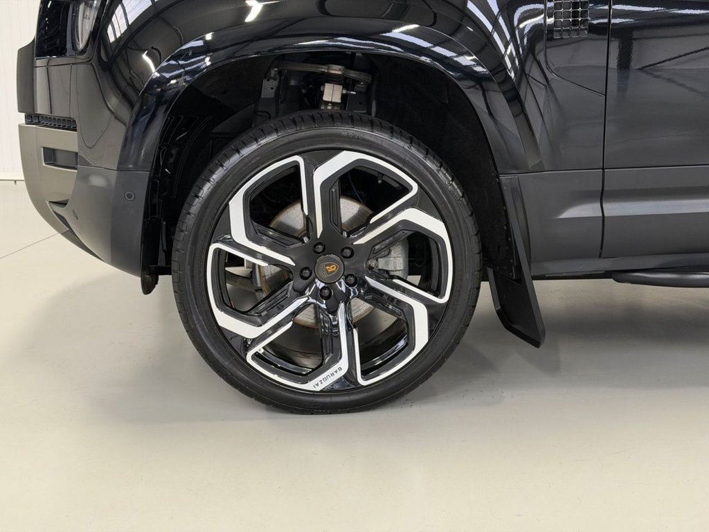 Used Land Rover Defender 2025 for sale - 77388831: Photo 27