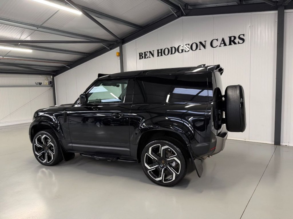 Used Land Rover Defender 2025 for sale - 77388831: Photo 4