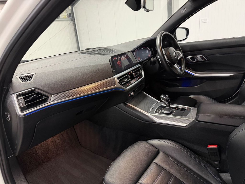 Used BMW 3 Series 2020 for sale - 77879839: Photo 12