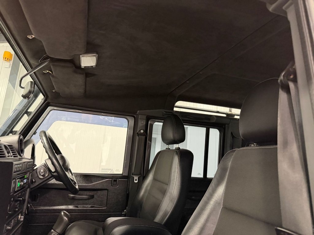 Used Land Rover Defender 2014 for sale - 77680765: Photo 16