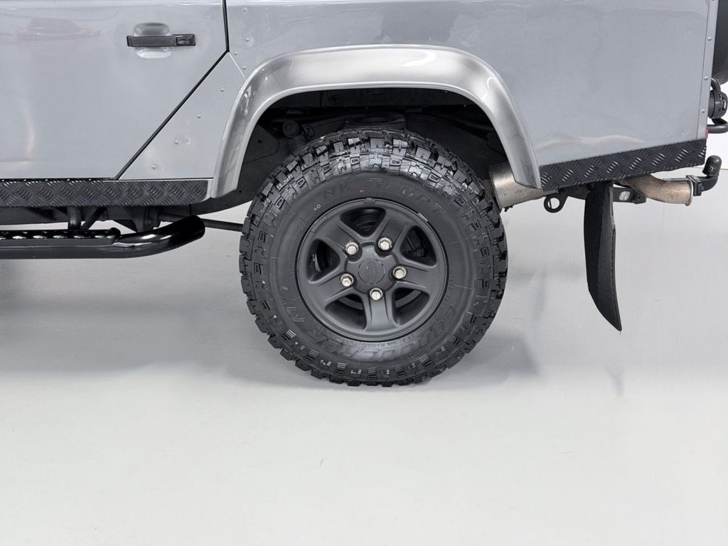 Used Land Rover Defender 2014 for sale - 77680765: Photo 29