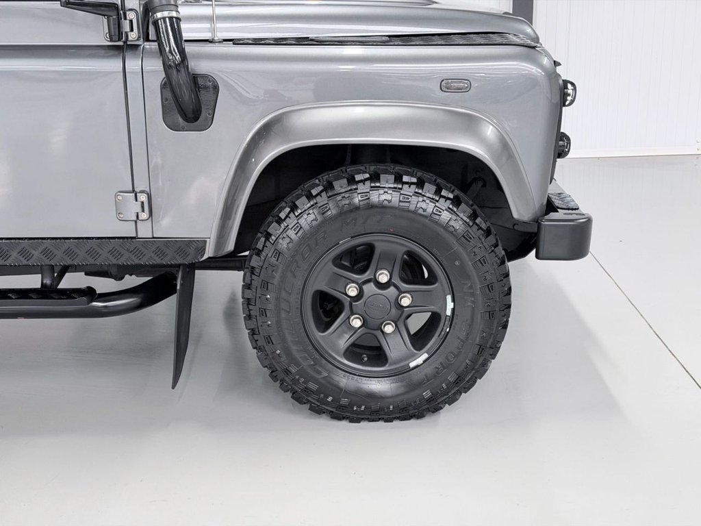Used Land Rover Defender 2014 for sale - 77680765: Photo 31