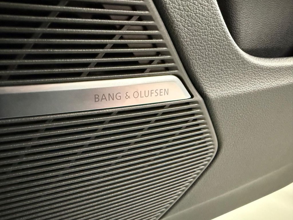 Used Audi Q8 2020 for sale - 76454606: Photo 36