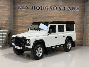 Used Land Rover Defender 2015 for sale - 78749704: Photo