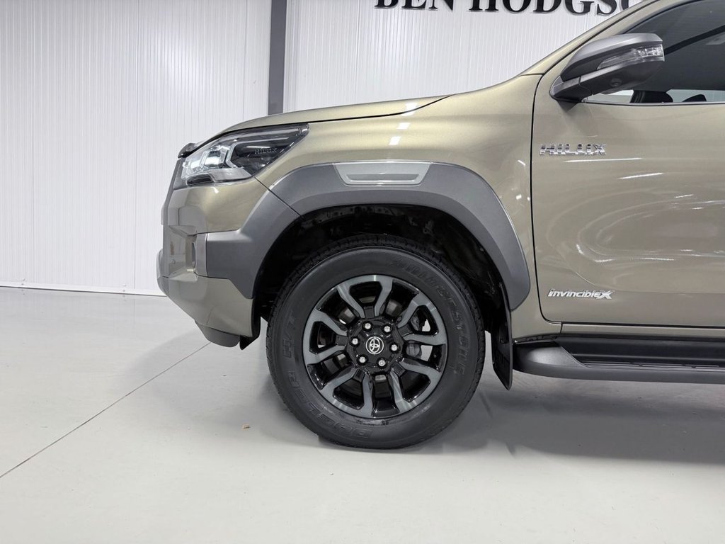 Used Toyota Hilux 2023 for sale - 76788049: Photo 30