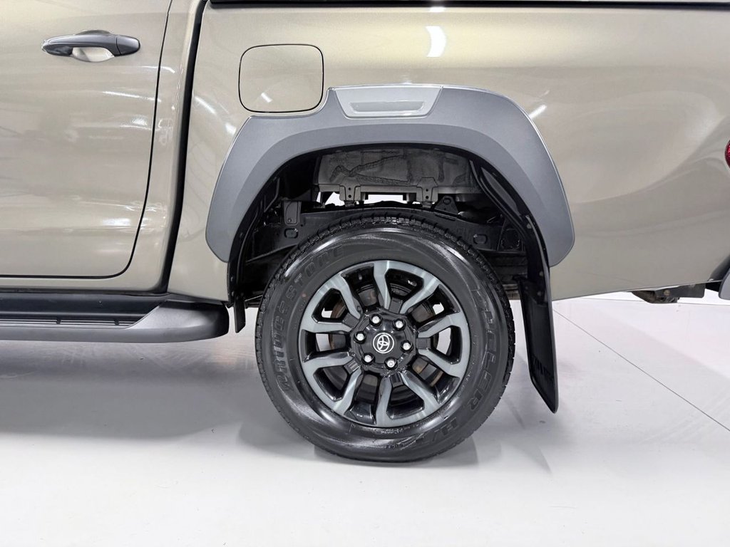 Used Toyota Hilux 2023 for sale - 76788049: Photo 31