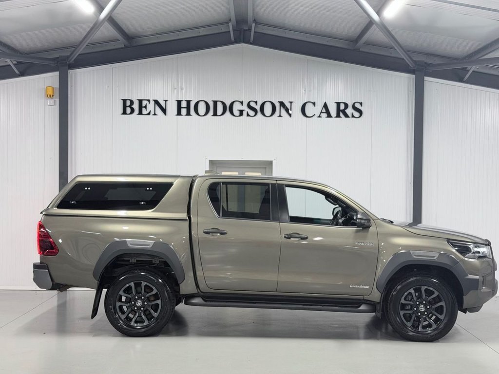 Used Toyota Hilux 2023 for sale - 76788049: Photo 6