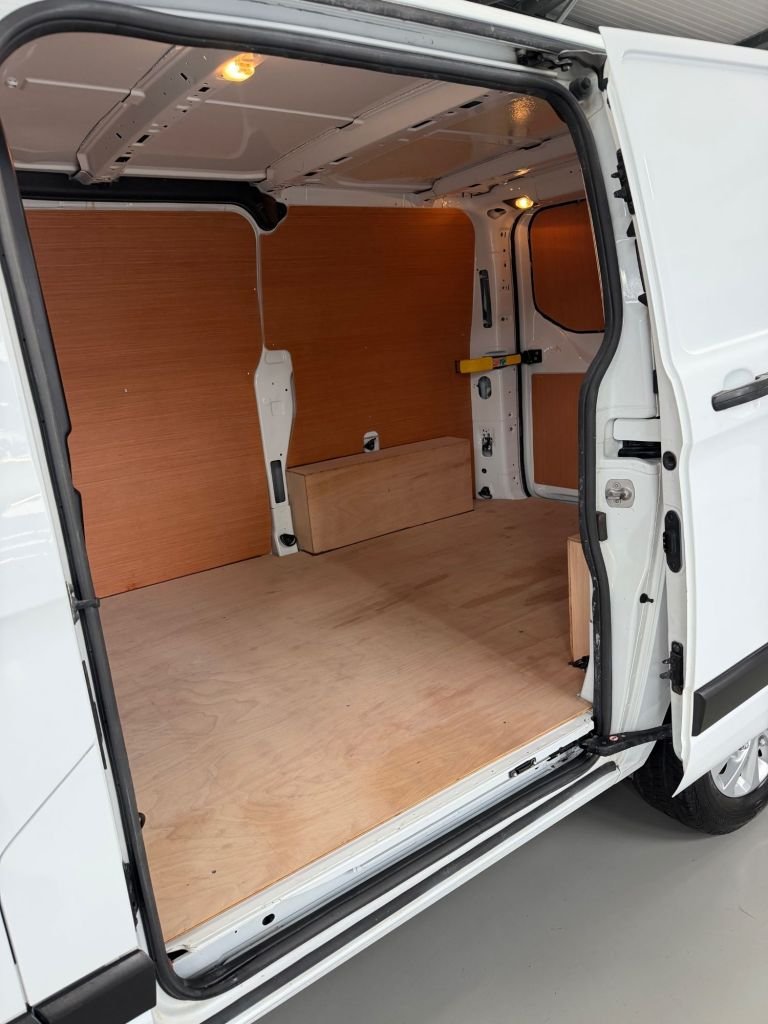 Used Ford Transit Custom 2020 for sale - 78102803: Photo 18
