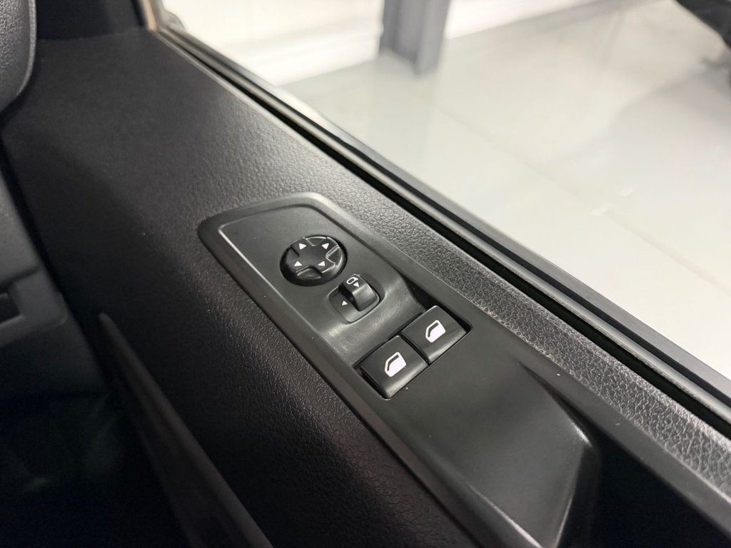 Used Vauxhall Vivaro 2022 for sale - 77356705: Photo 25