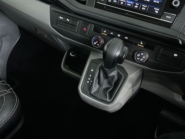 Used Volkswagen Transporter 2022 for sale - 76235652: Photo 28