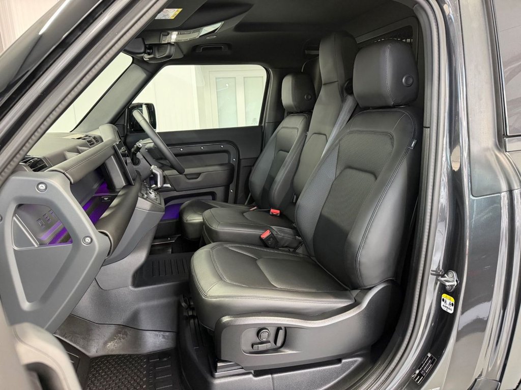 Used Land Rover Defender 2025 for sale - 78044711: Photo 13