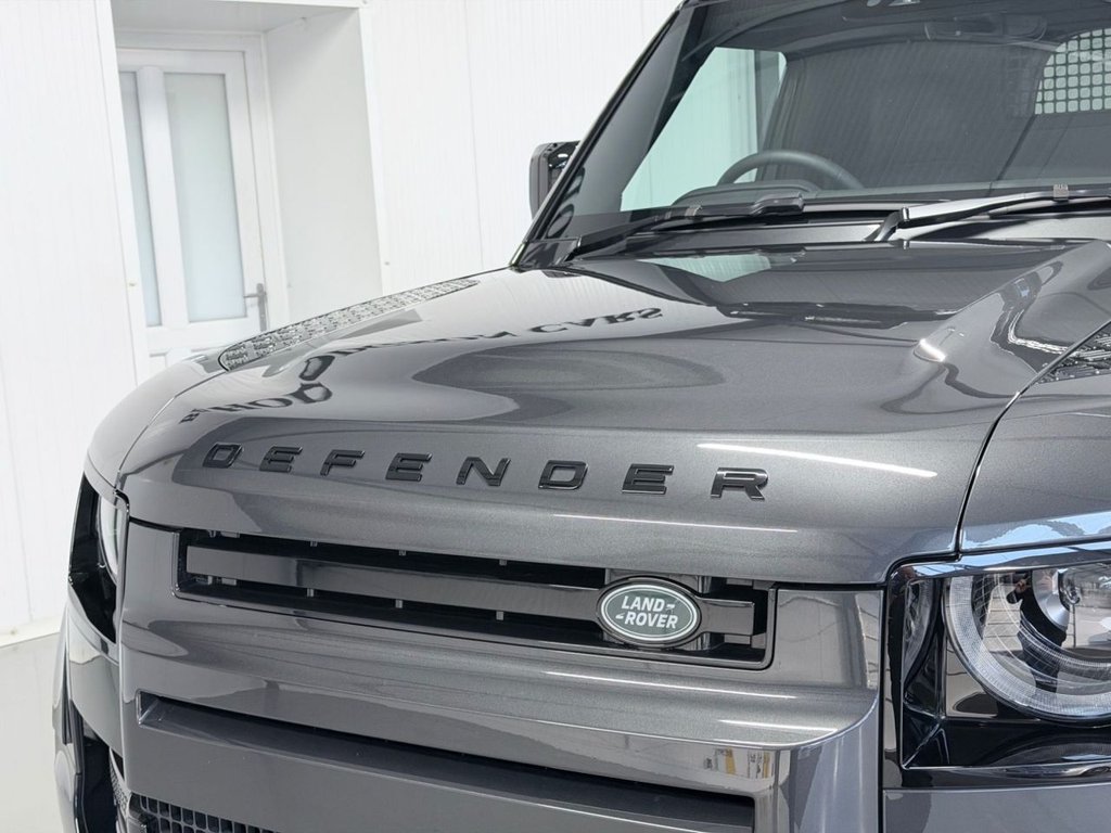 Used Land Rover Defender 2025 for sale - 78044711: Photo 30