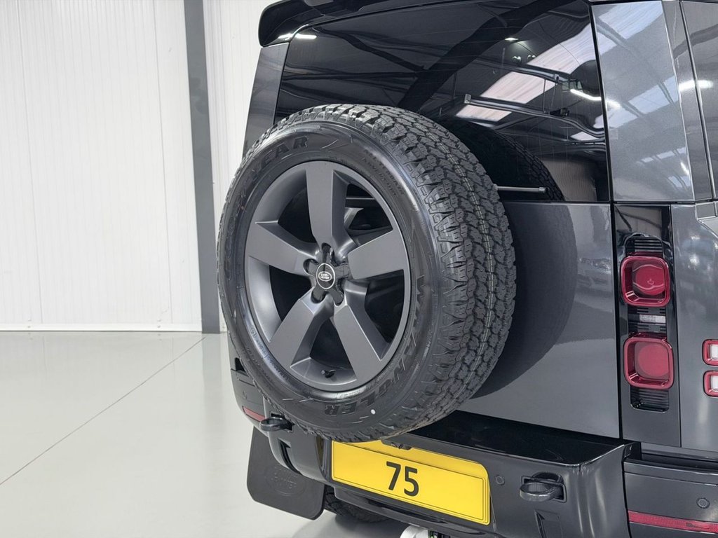 Used Land Rover Defender 2025 for sale - 78044711: Photo 38