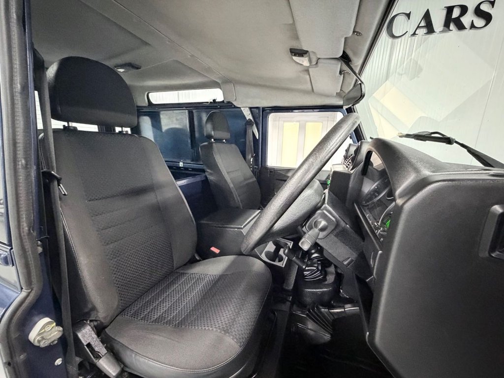 Used Land Rover Defender 2008 for sale - 76788081: Photo 8