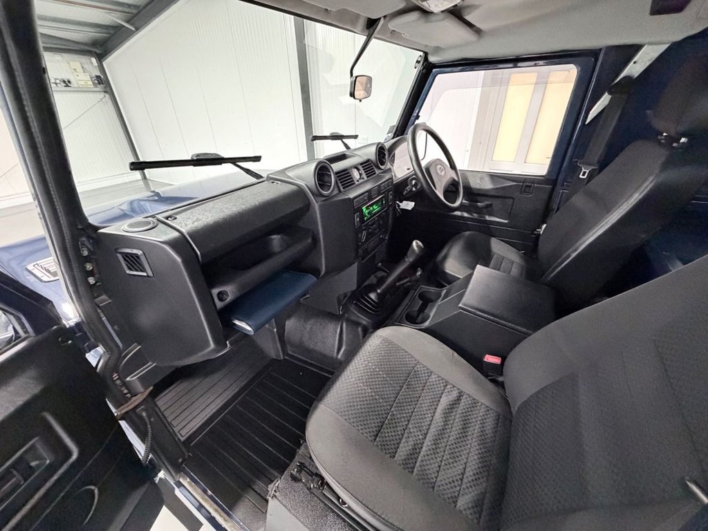 Used Land Rover Defender 2008 for sale - 76788081: Photo 9