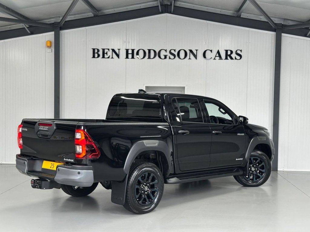 Used Toyota Hilux 2025 for sale - 77212300: Photo 7
