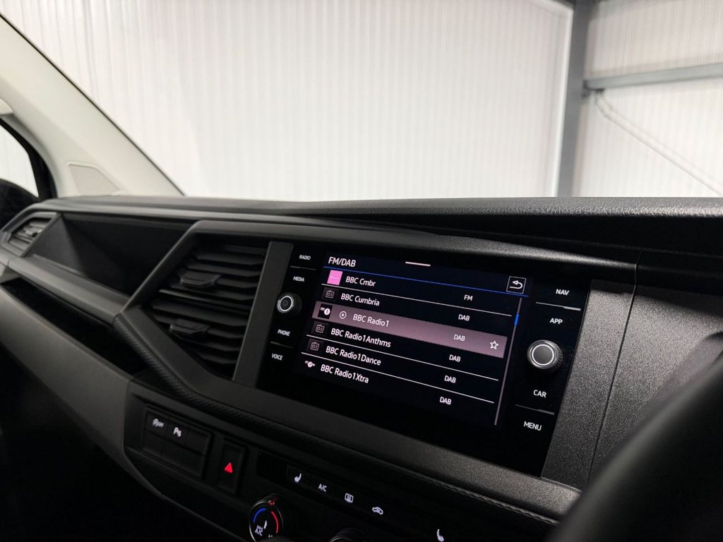 Used Volkswagen Transporter 2022 for sale - 78200183: Photo 23