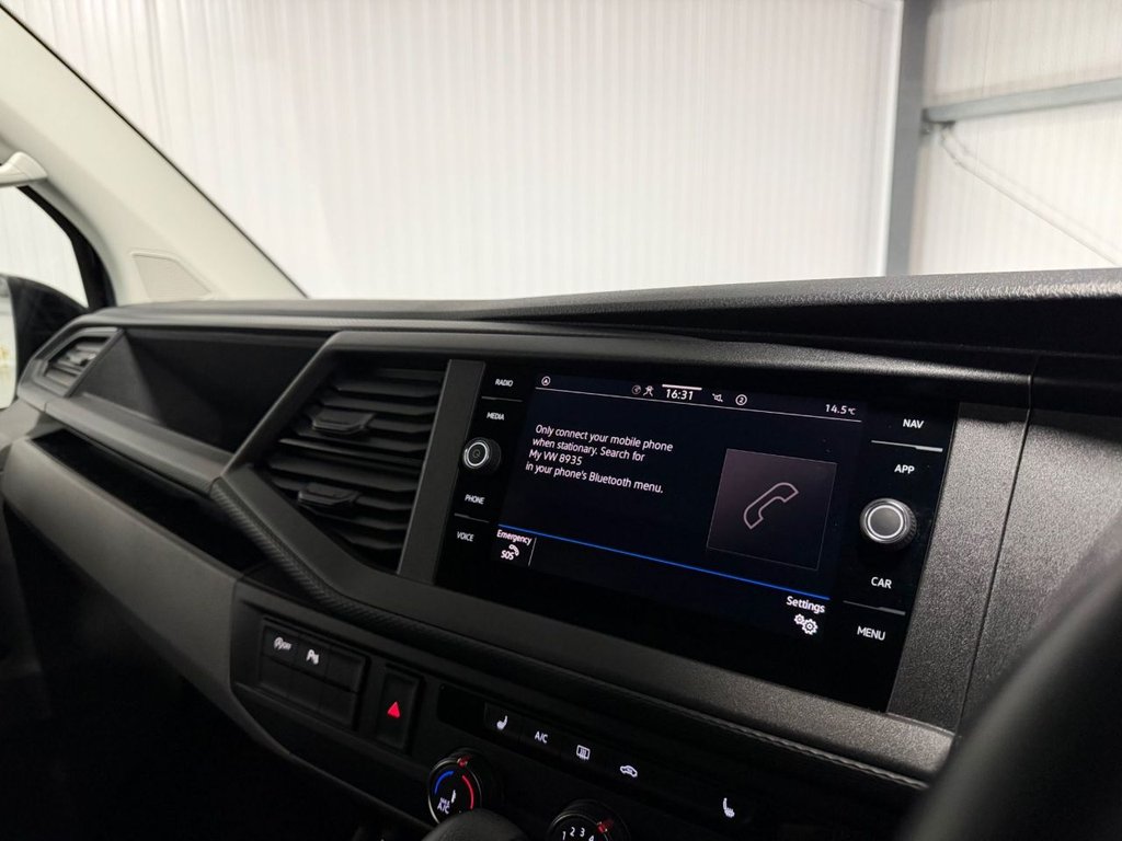 Used Volkswagen Transporter 2022 for sale - 78200183: Photo 24