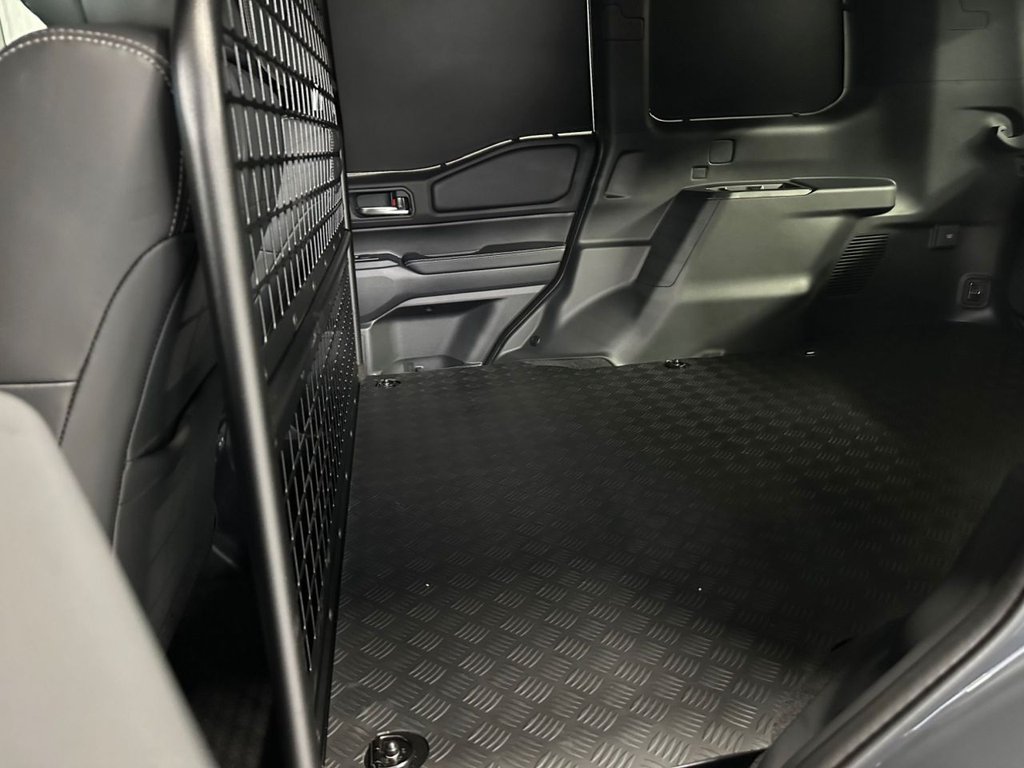 Used Toyota Land Cruiser 2025 for sale - 76591119: Photo 17