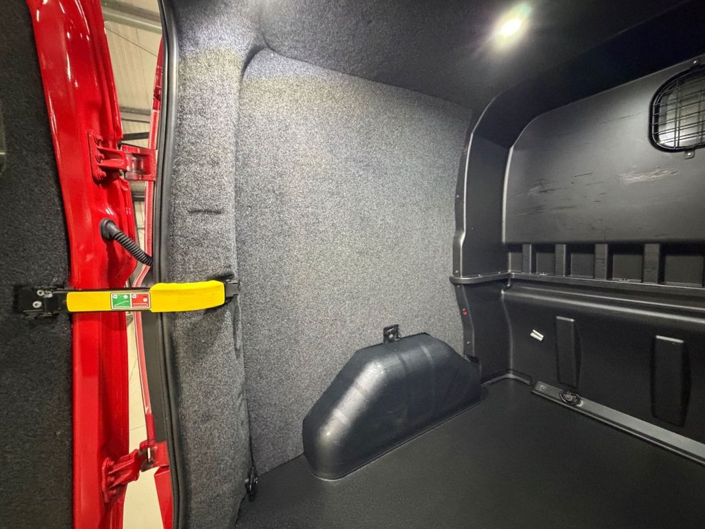 Used Ford Transit Custom 2019 for sale - 76454739: Photo 17