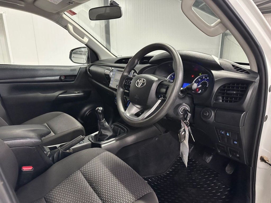 Used Toyota Hilux 2020 for sale - 76631698: Photo 10